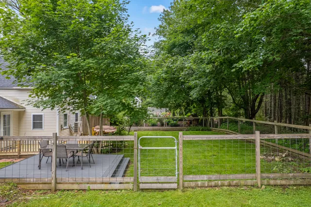 $299,000 | 23 Cottage Drive, Friendship, ME 04547