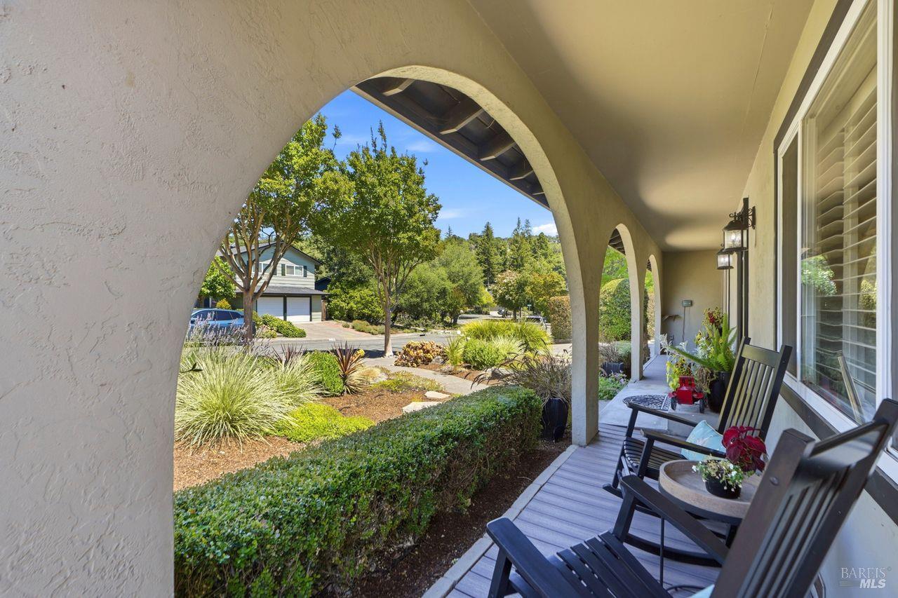 2205 Hillside Drive Santa Rosa, CA 95404 - Photo 8 of 32
