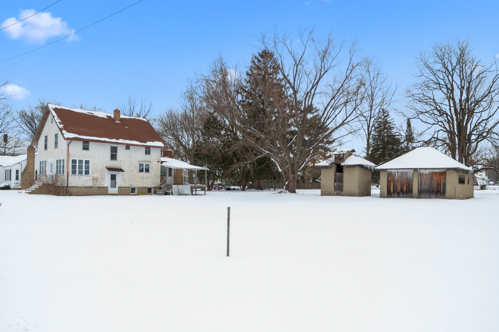 235 3rd Street Capron, IL 61012 - Photo 2 of 25