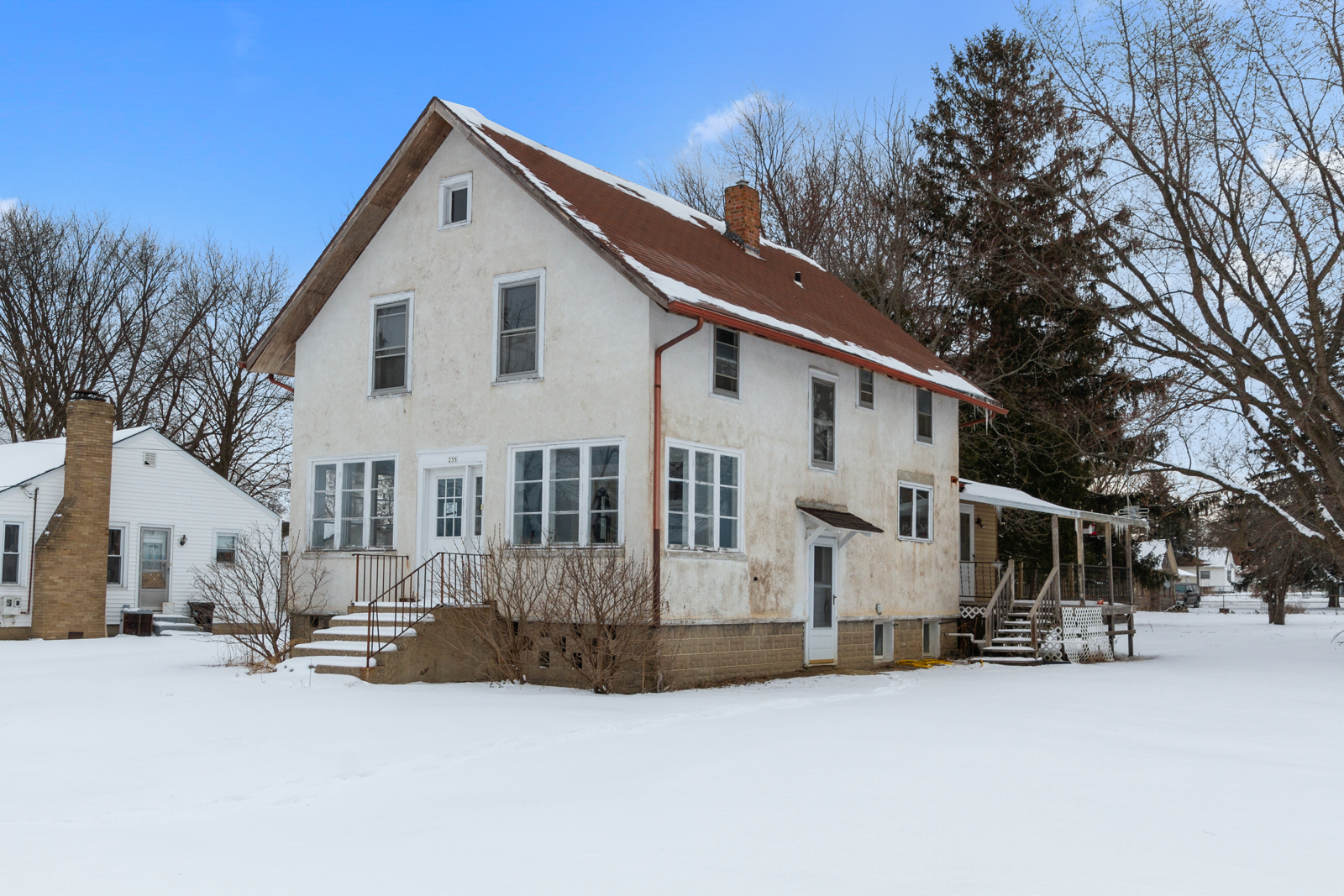 235 3rd Street Capron, IL 61012 - Photo 3 of 25