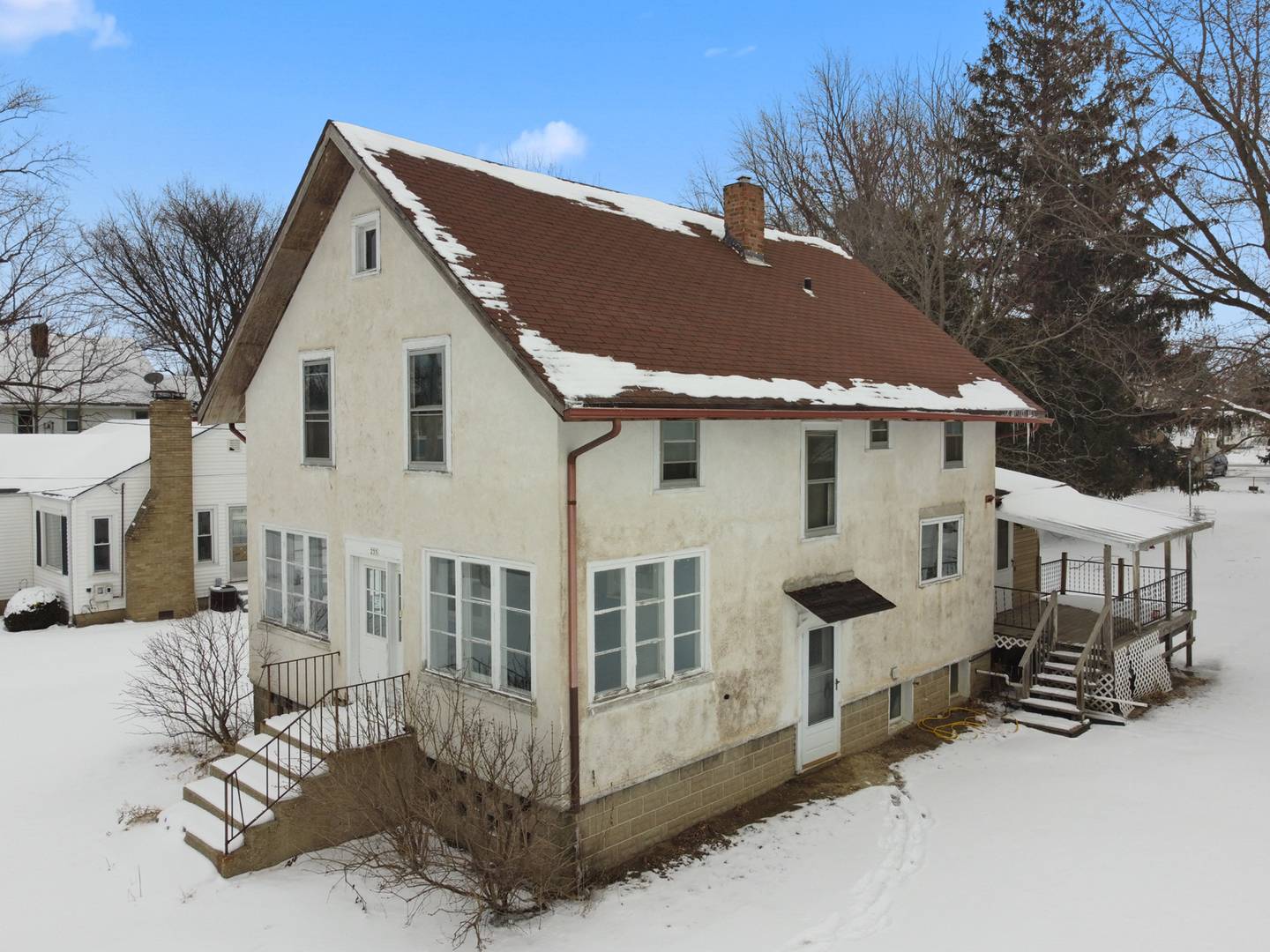 235 3rd Street Capron, IL 61012 - Photo 4 of 25