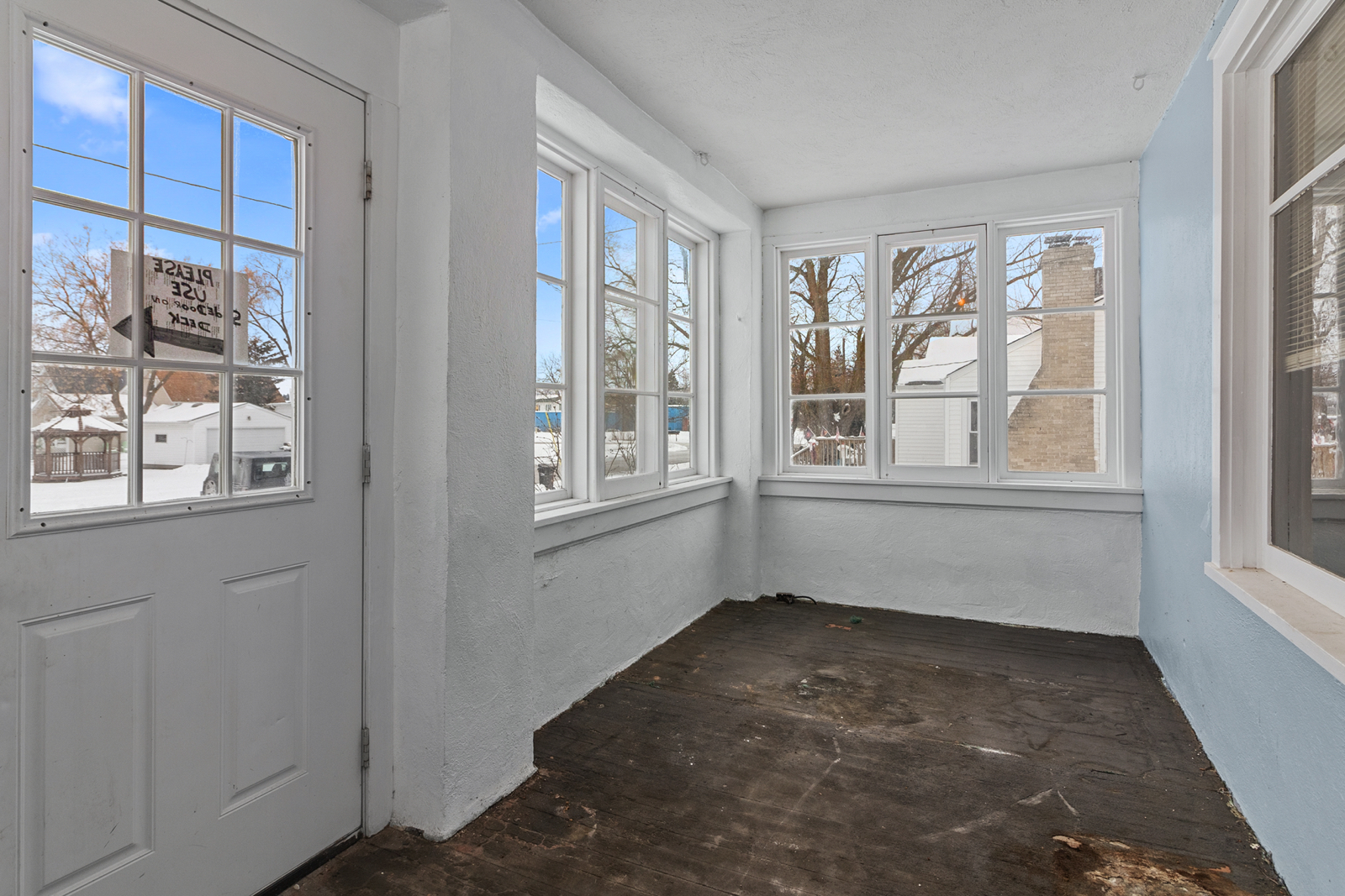 235 3rd Street Capron, IL 61012 - Photo 7 of 25