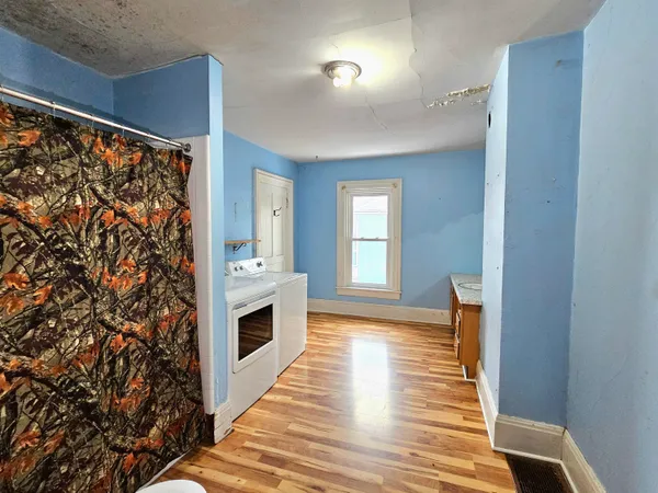 $129,900 | 1113 East Cass Street, Albion, MI 49224