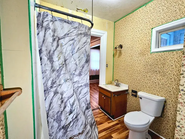 $129,900 | 1113 East Cass Street, Albion, MI 49224