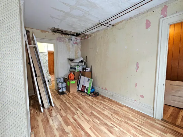 $129,900 | 1113 East Cass Street, Albion, MI 49224