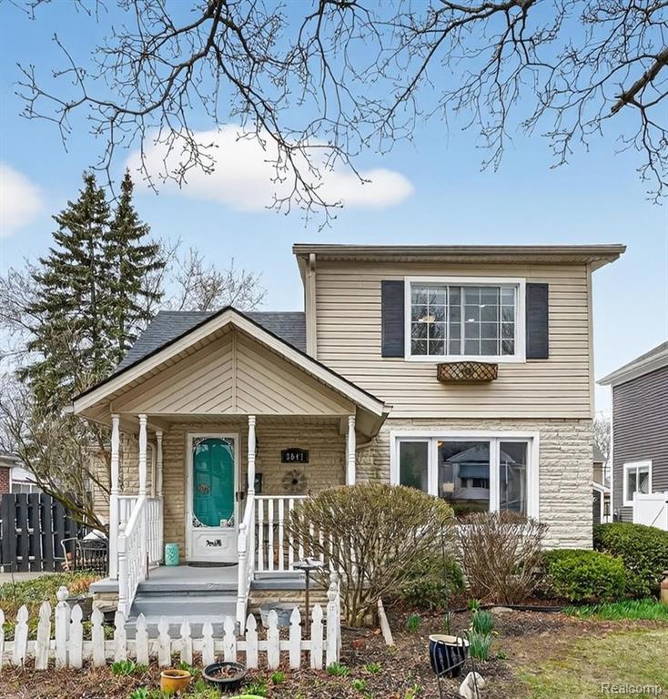 3047 Cumberland Road Berkley, MI 48072 - Photo 1 of 30 Gallery Image 1