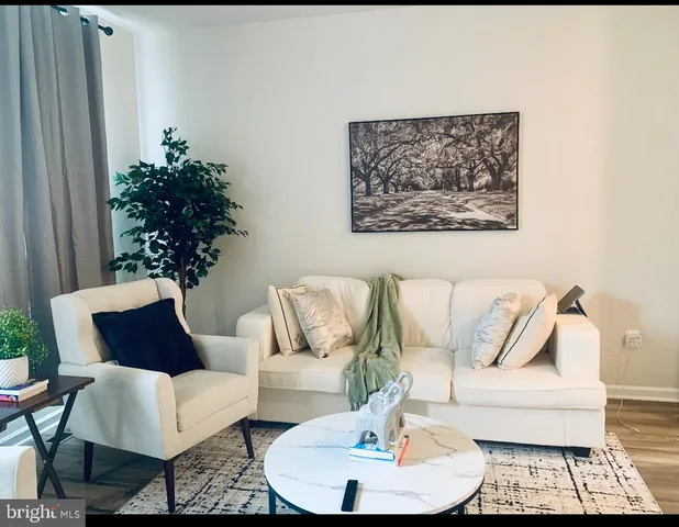 $3,600 | 2729 Lanham Hill Circle, Upper Marlboro, MD 20774