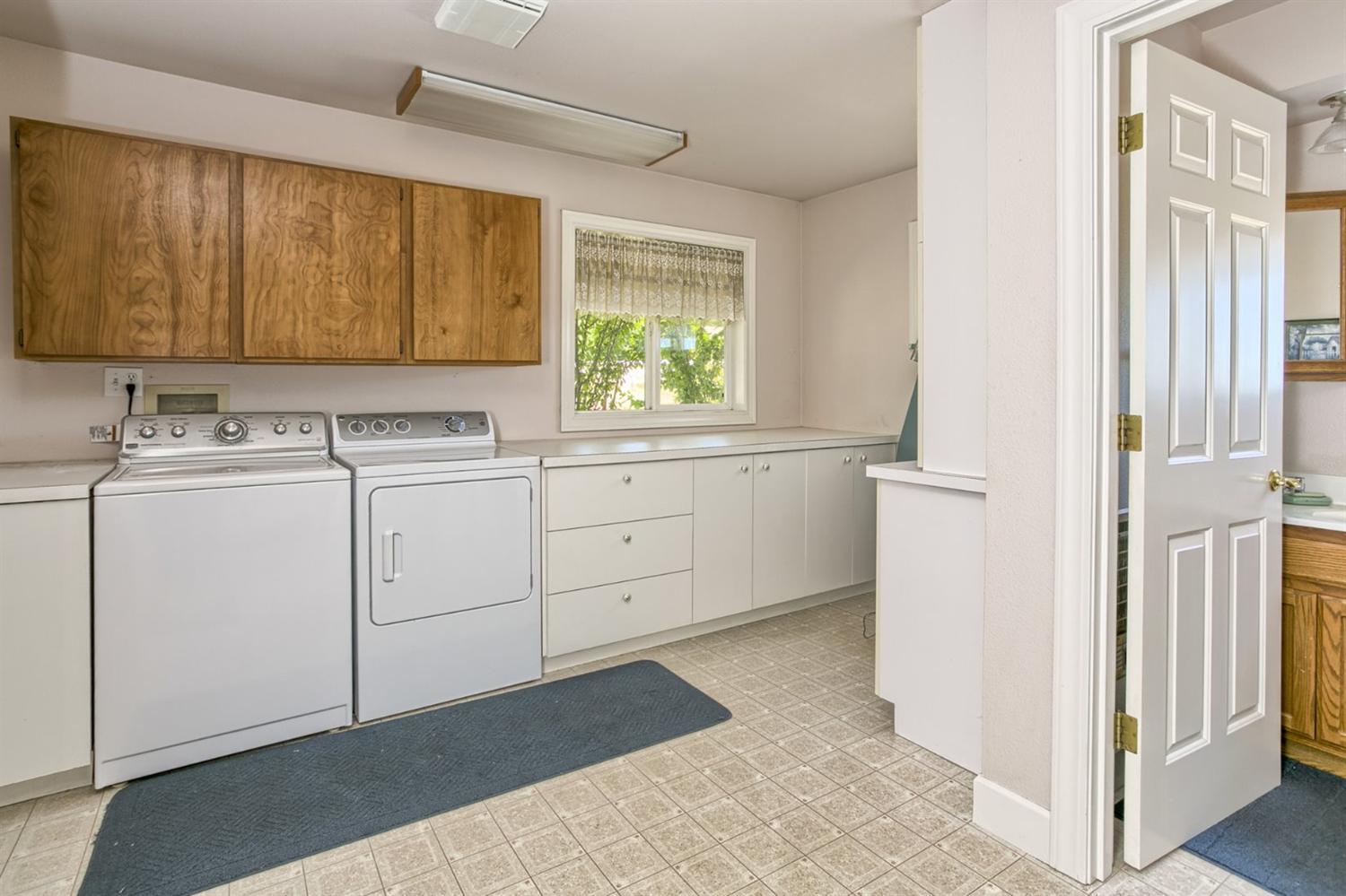 3685 Livingston Road Central Point, OR 97502 - Photo 18 of 34 Additional Photo