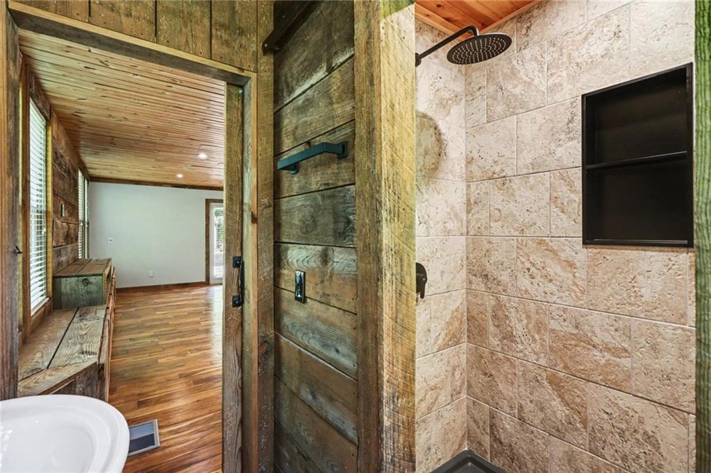450 Big Springs Road Southeast Calhoun, GA 30701 - Photo 24 of 39 a bathroom with a shower