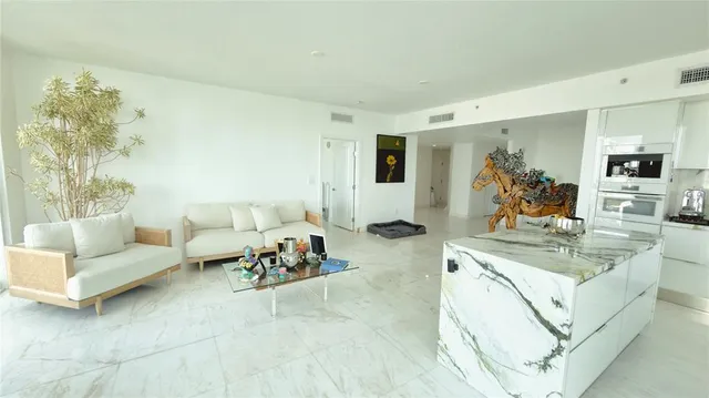 $5,000 | 7910 Harbor Island Drive, Unit 805, North Bay Village, FL 33141