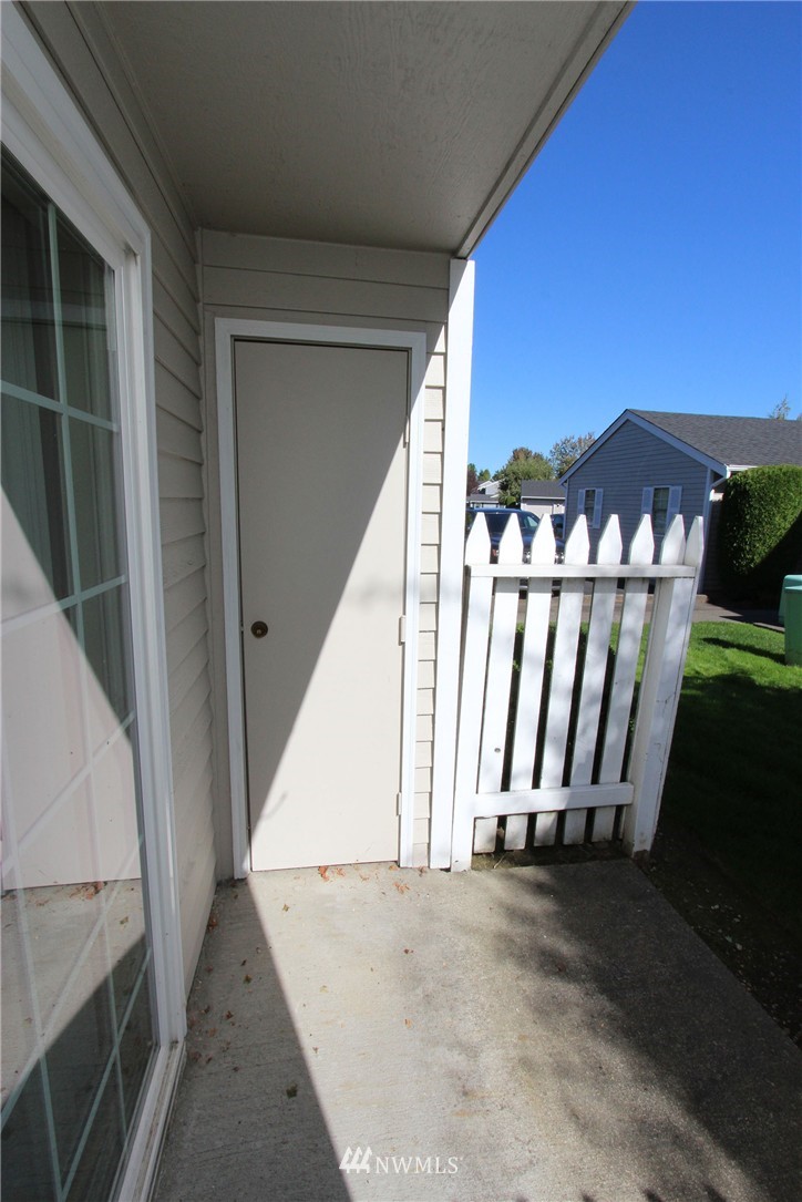 23959 58th Court South, Unit C1 Kent, WA 98032 - Photo 21 of 25