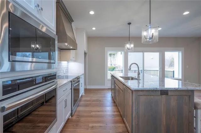 $679,000 | 11494 South Longview Road, Olathe, KS 66061