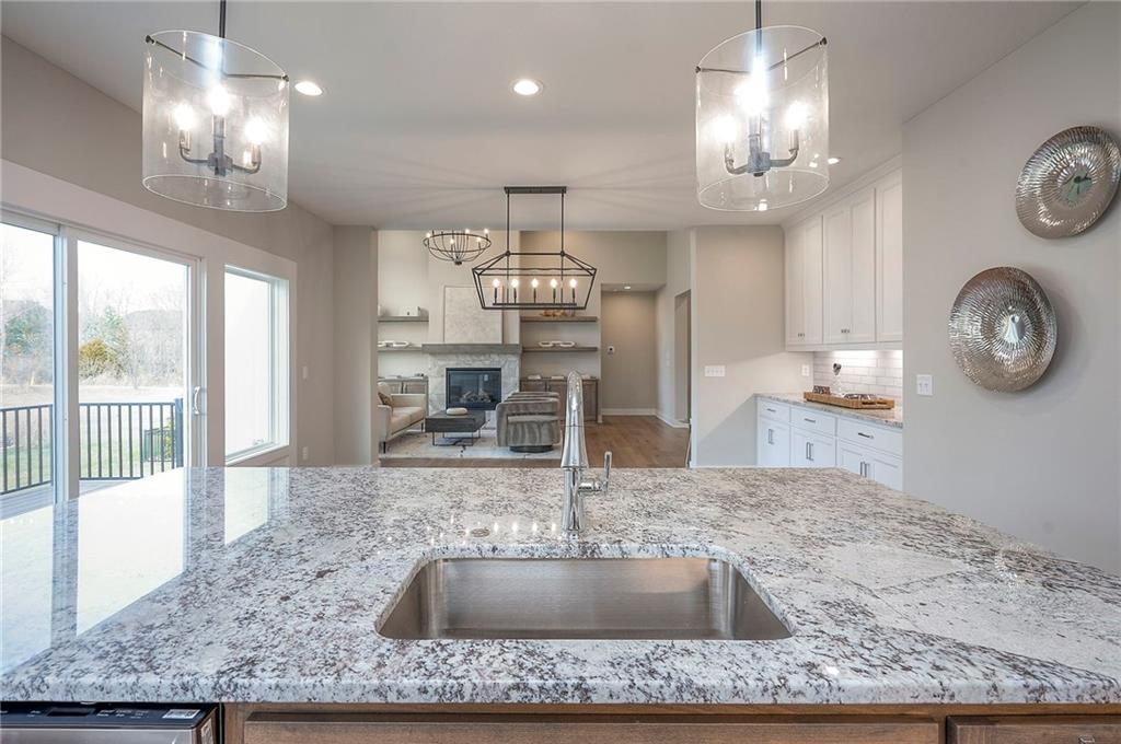 11494 South Longview Road Olathe, KS 66061 - Photo 32 of 55