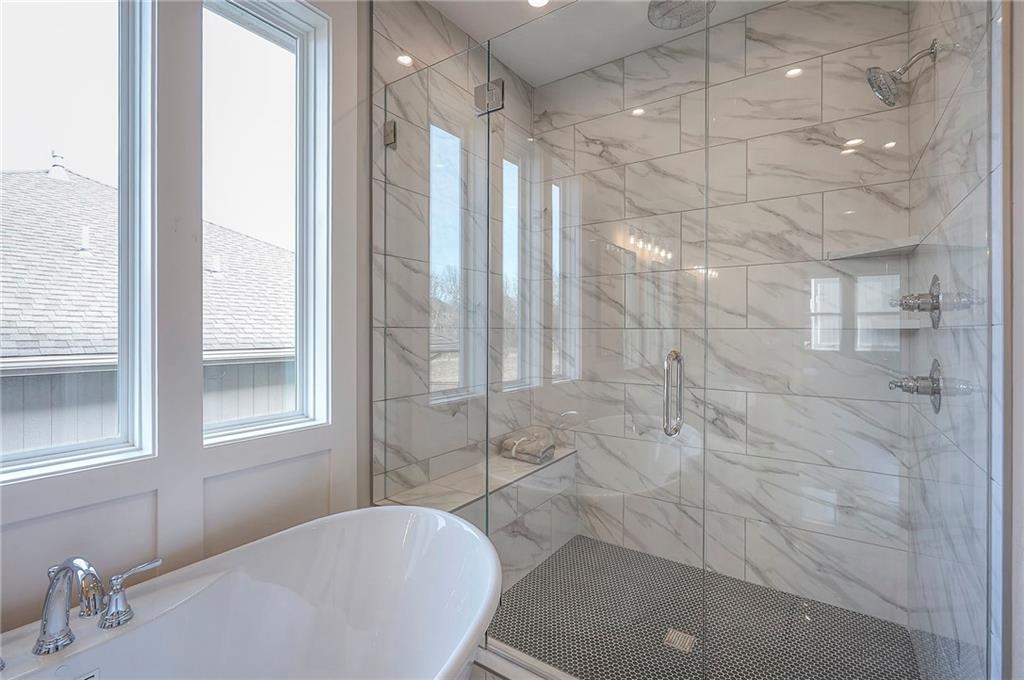 11494 South Longview Road Olathe, KS 66061 - Photo 39 of 55