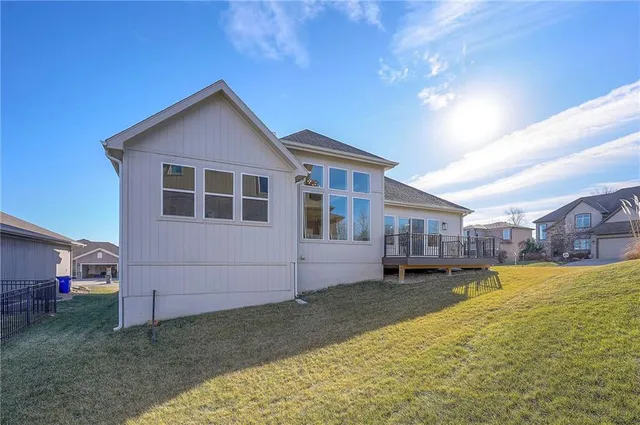 $679,000 | 11494 South Longview Road, Olathe, KS 66061