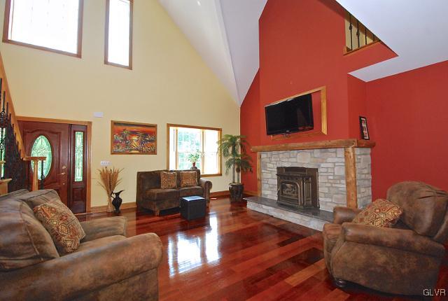 367 West Factoryville Road Bangor, PA 18013 - Photo 8 of 45 Gallery Image 8