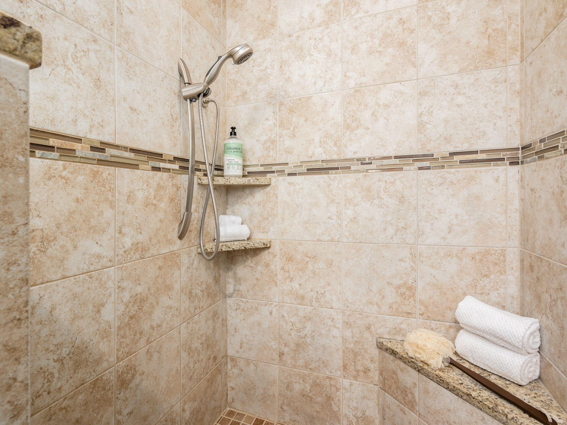 3465 Kirkham Road Columbus, OH 43221 - Photo 20 of 48 Primary en suite bath pic 2