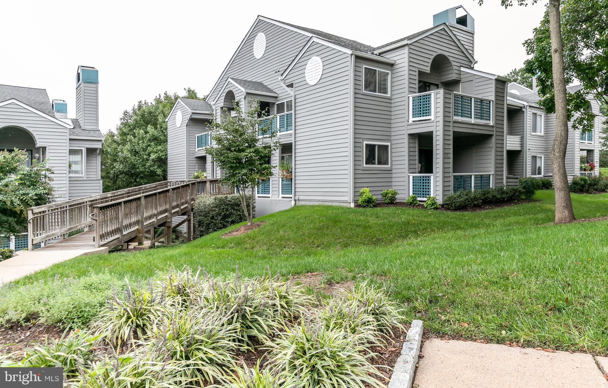 1504 Summerchase Court, Unit B Reston, VA 20194 - Photo 2 of 22 Top level condo in sought after SummerRidge