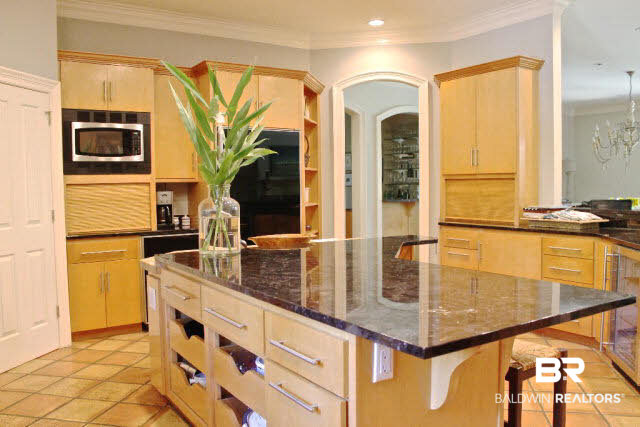 3211 Venetia Road Mobile, AL 36605 - Photo 3 of 28