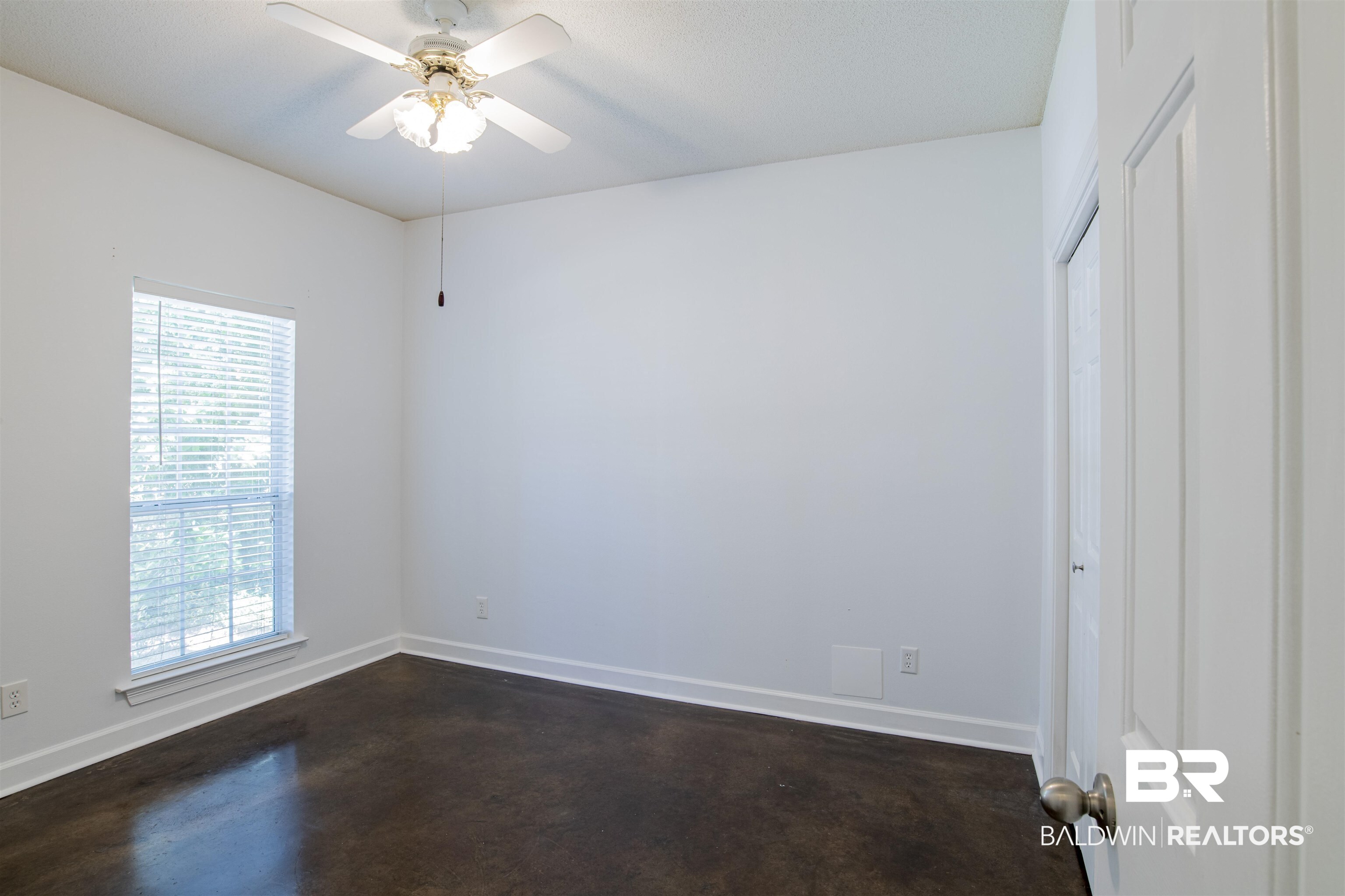 109 Dewitt Loop Daphne, AL 36526 - Photo 21 of 32