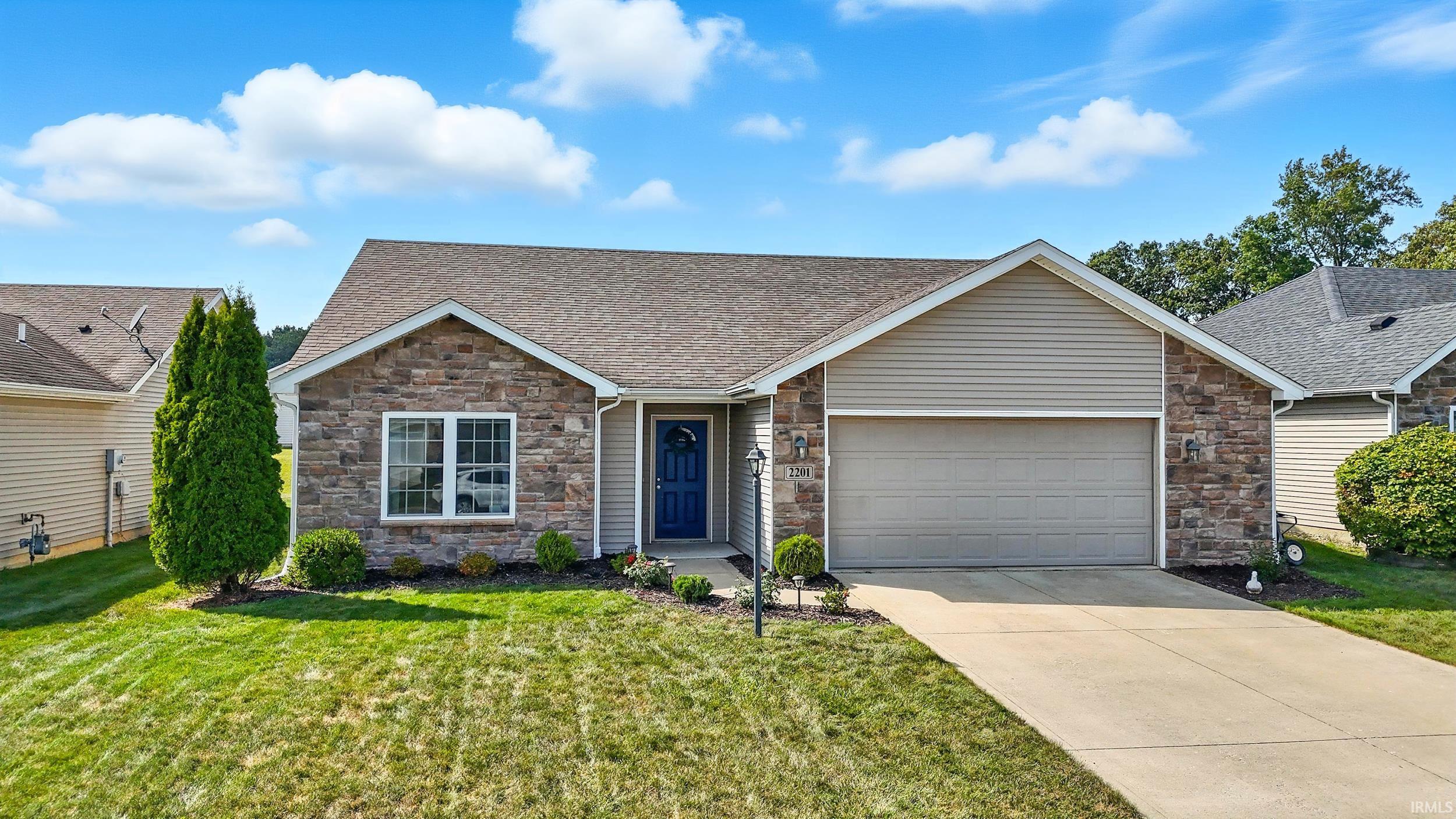 2201 Cedar Ridge Cove Fort Wayne, IN 46818 - Photo 1 of 34 Gallery Image 1