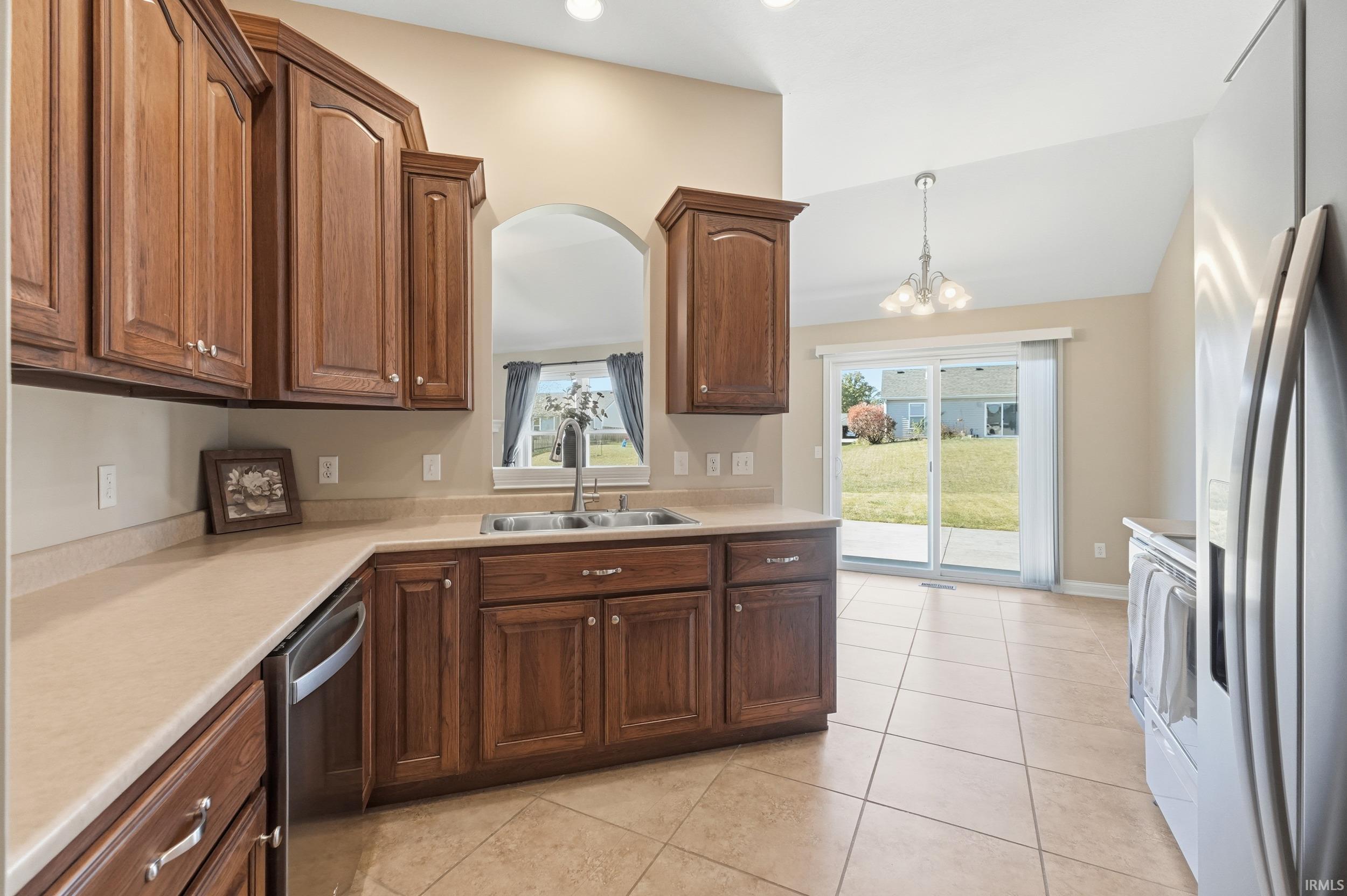 2201 Cedar Ridge Cove Fort Wayne, IN 46818 - Photo 11 of 34 Gallery Image 11