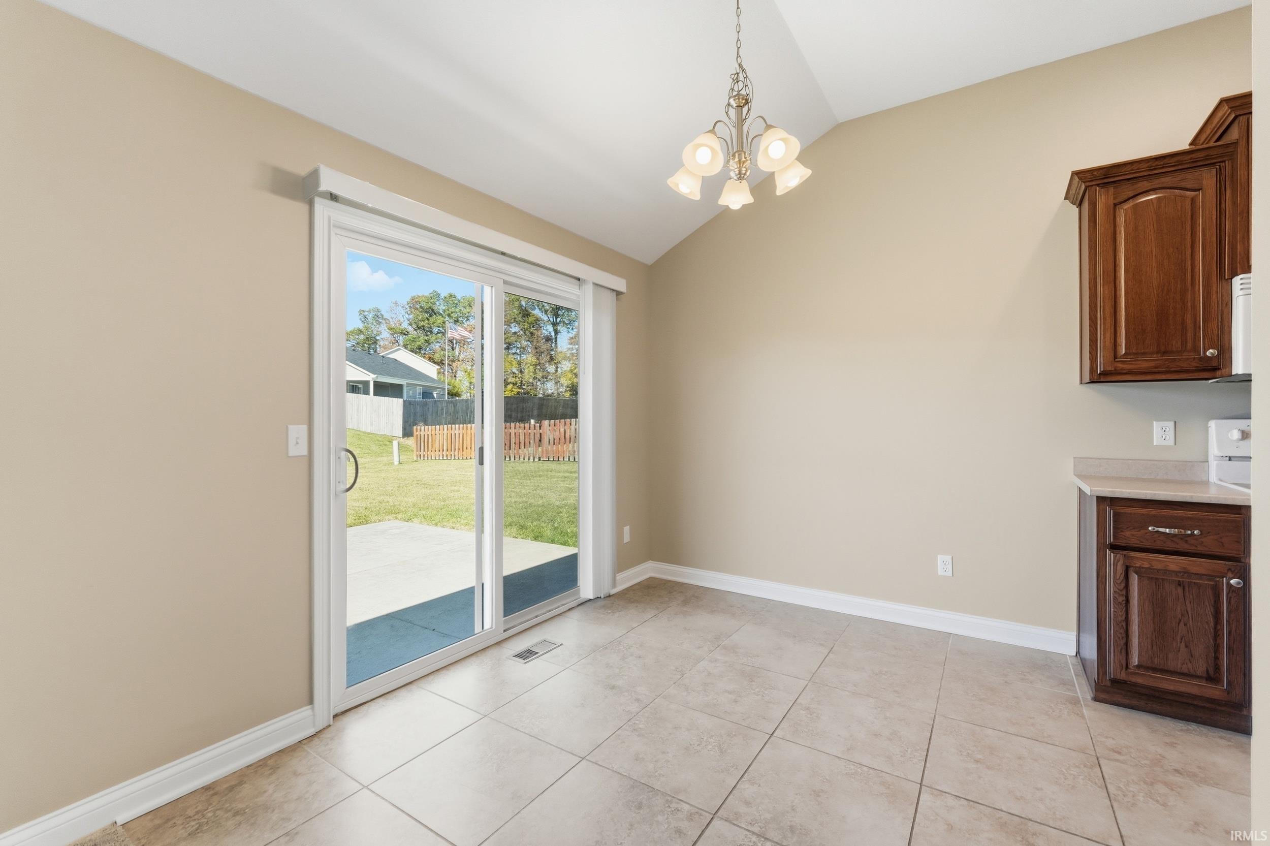 2201 Cedar Ridge Cove Fort Wayne, IN 46818 - Photo 6 of 34 Gallery Image 6
