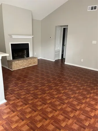 $1,250 | 106 East Austin Avenue, Unit A, Hutto, TX 78634