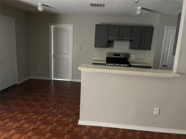 $1,250 | 106 East Austin Avenue, Unit A, Hutto, TX 78634