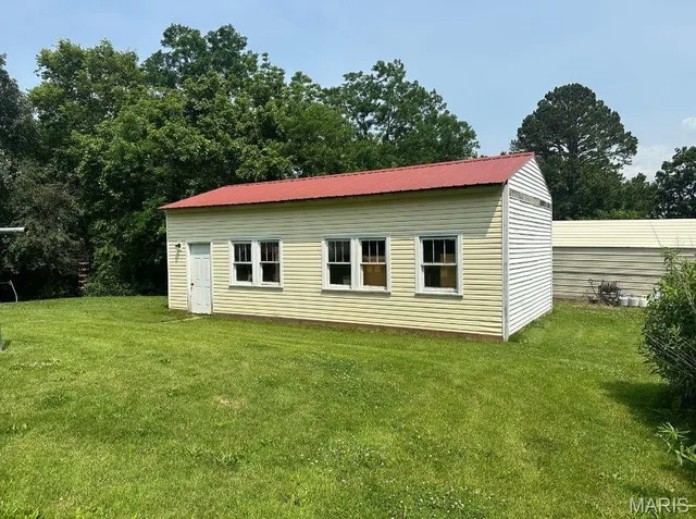 $124,900 | 106 Slaybaugh Street, Marble Hill, MO 63764
