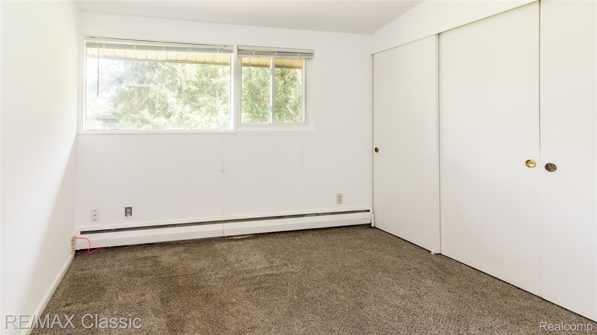 29726 Highmeadow Road Farmington, MI 48334 - Photo 50 of 52 046_21.jpg