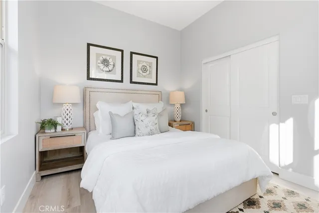 a view of house with yard