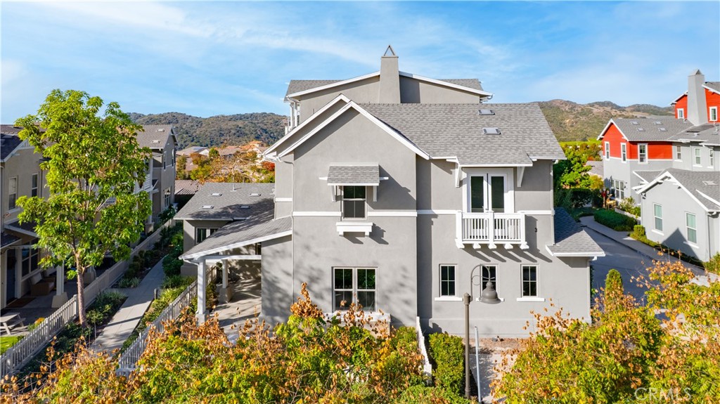 67 Promesa Avenue Rancho Mission Viejo, CA 92694 - Photo 53 of 75 front view of a house with a yard