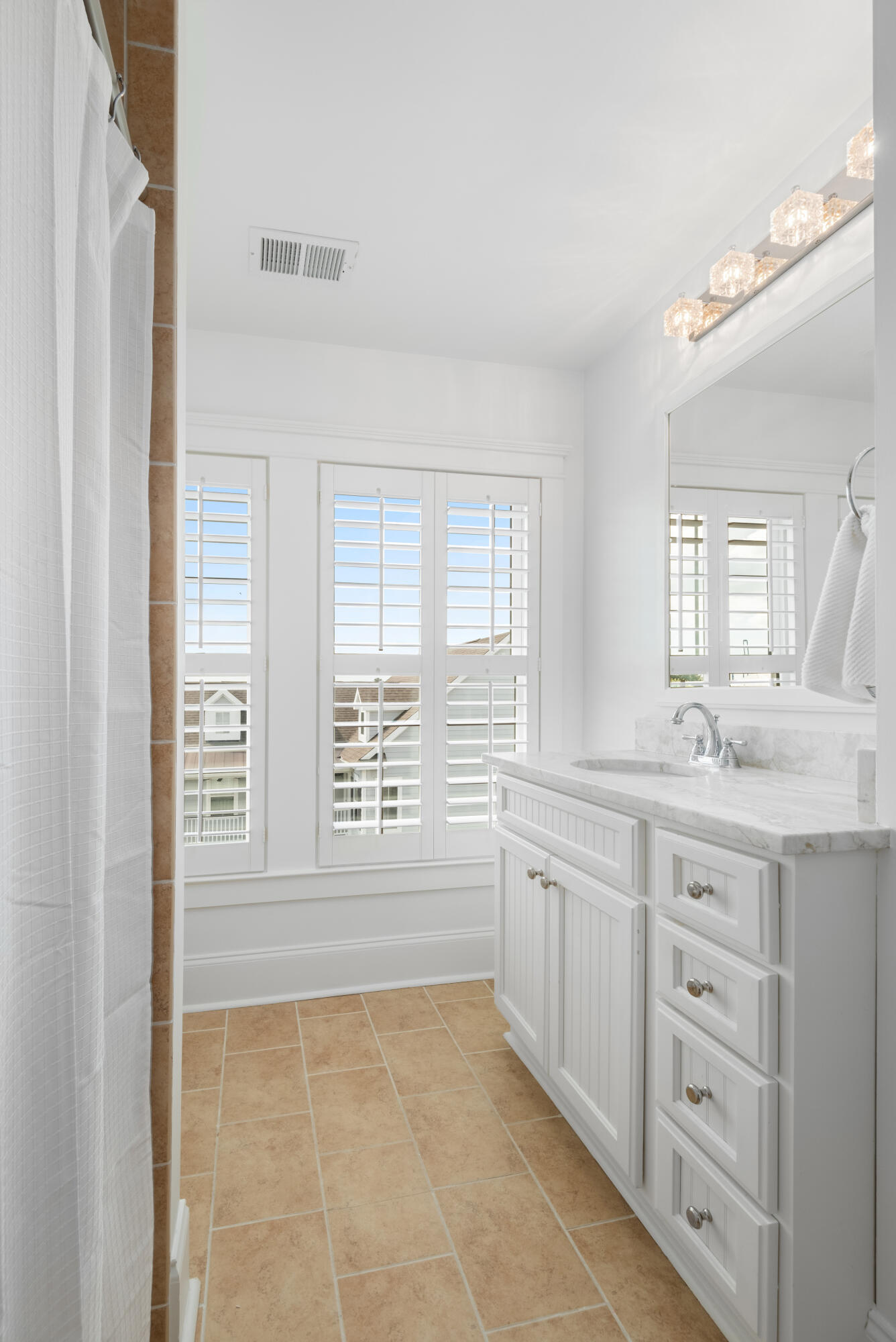 1431 Wando View Street Charleston, SC 29492 - Photo 65 of 93 1431 Wando View St_Eterna_Media-63