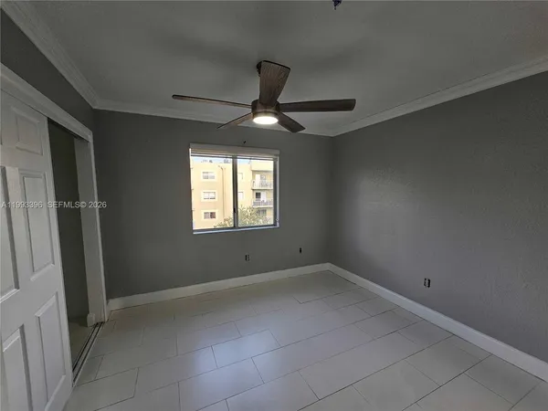 $2,250 | 8027 Northwest 8th Street, Unit 17, Miami, FL 33126