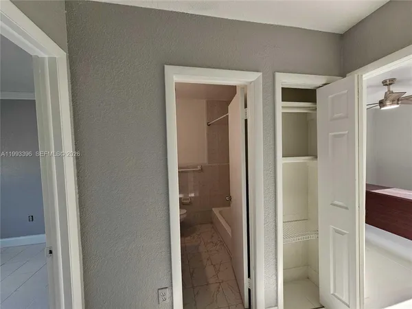 $2,250 | 8027 Northwest 8th Street, Unit 17, Miami, FL 33126