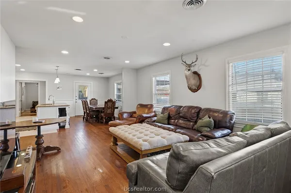 $499,000 | 309 Bolton Avenue, College Station, TX 77840