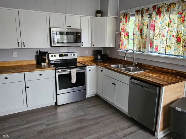 $1,625 | 4237 Graceland Avenue, Indianapolis, IN 46208