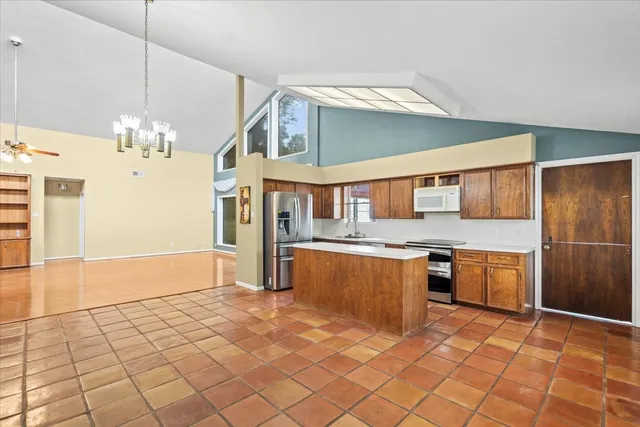 $324,900 | 16214 Coral Bay Street, Crosby, TX 77532