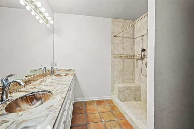 $324,900 | 16214 Coral Bay Street, Crosby, TX 77532