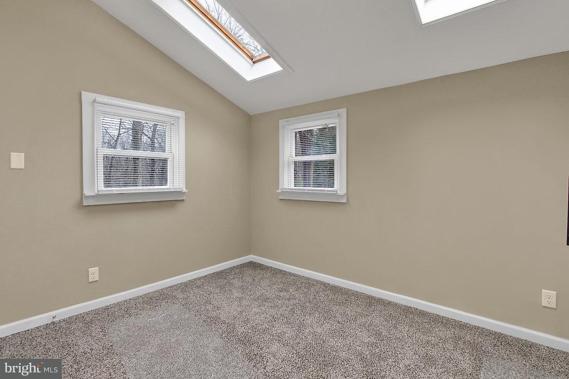 85 Riverview Road Delta, PA 17314 - Photo 14 of 26 Gallery Image 14