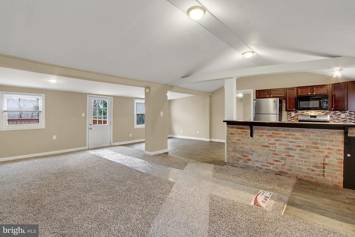 85 Riverview Road Delta, PA 17314 - Photo 3 of 26 Gallery Image 3