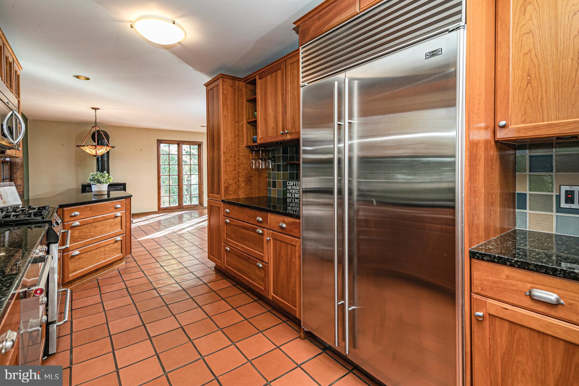 122 King George Road Pennington, NJ 08534 - Photo 8 of 31