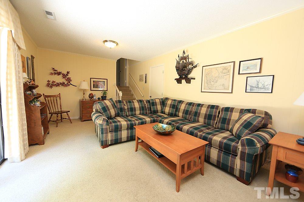 4317 Pickwick Drive Raleigh, NC 27613 - Photo 12 of 24