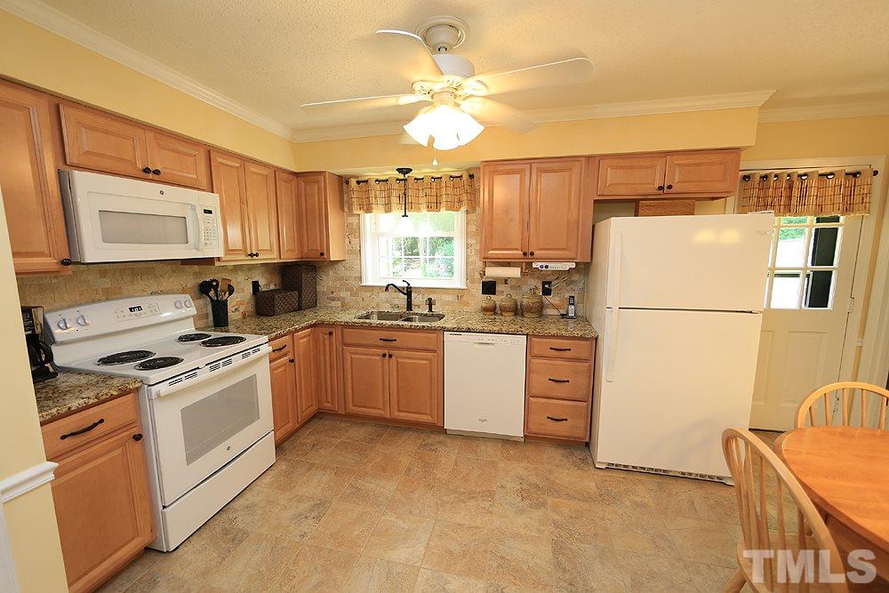4317 Pickwick Drive Raleigh, NC 27613 - Photo 7 of 24