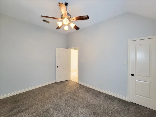 $2,575 | 106 Colina Vista Way, Montgomery, TX 77316