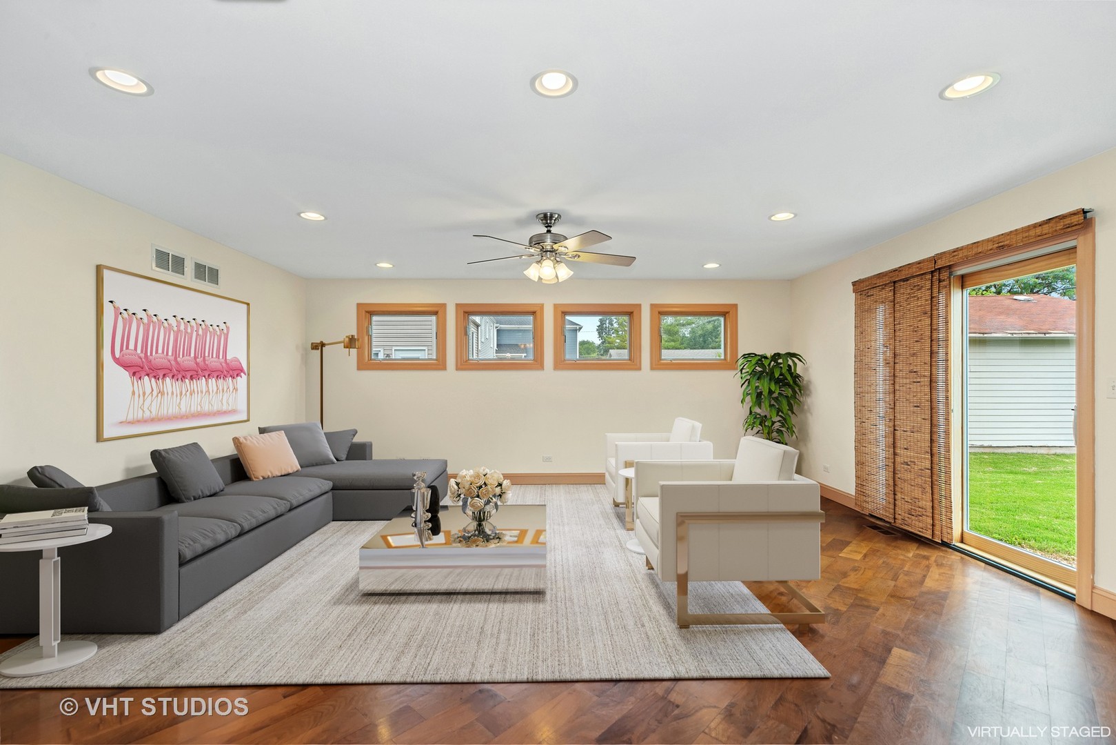 965 Spring Road Elmhurst, IL 60126 - Photo 4 of 27 Gallery Image 4