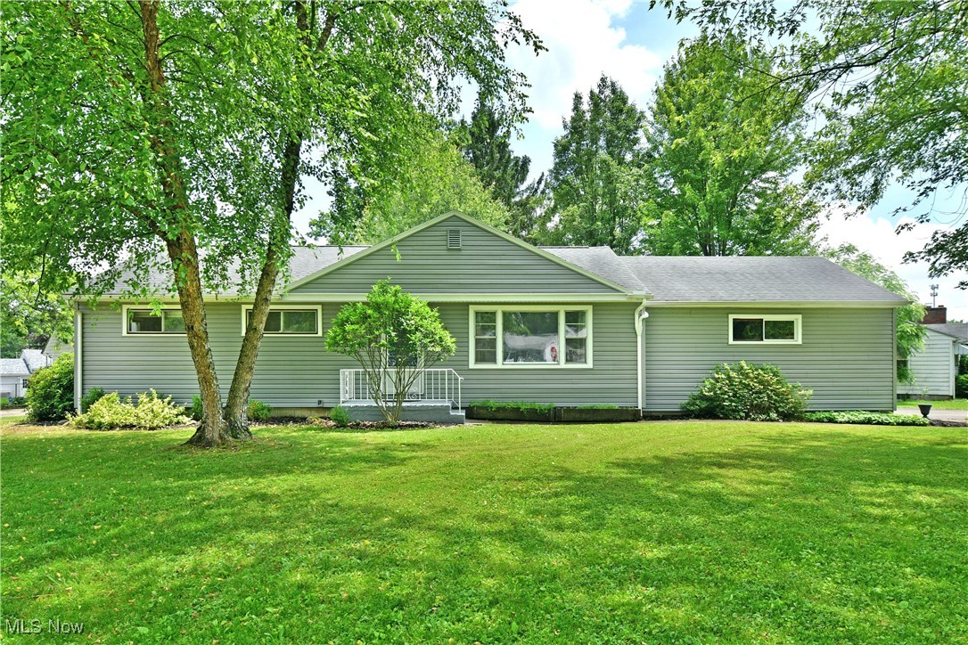 2803 Brunswick Road Youngstown, OH 44511 - Photo 1 of 46 Gallery Image 1