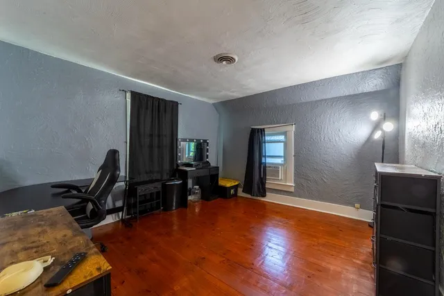 $2,000 | 66 Lyford Street, Laconia, NH 03246