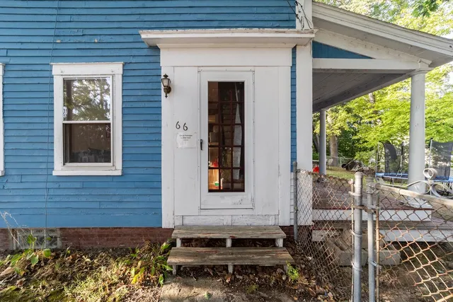 $2,000 | 66 Lyford Street, Laconia, NH 03246